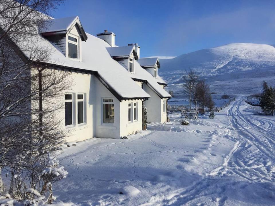 Balsporran Bed And Breakfast Dalwhinnie Exterior foto
